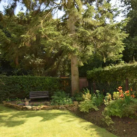 1 Bed In Harrogate 66981 Holiday home